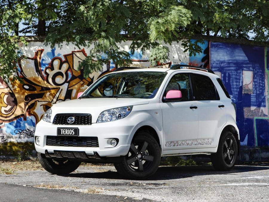 Daihatsu Terios Think Pink '2010
